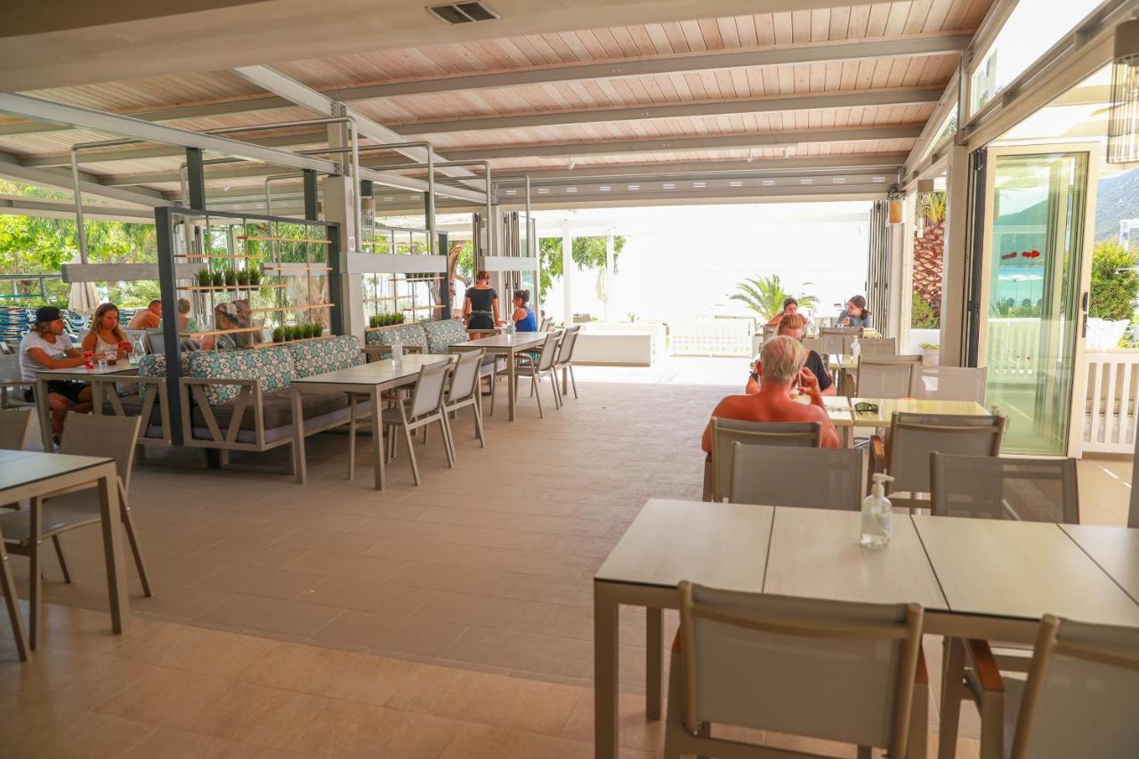 Cosmos Hotel Vaszilikí Kültér fotó