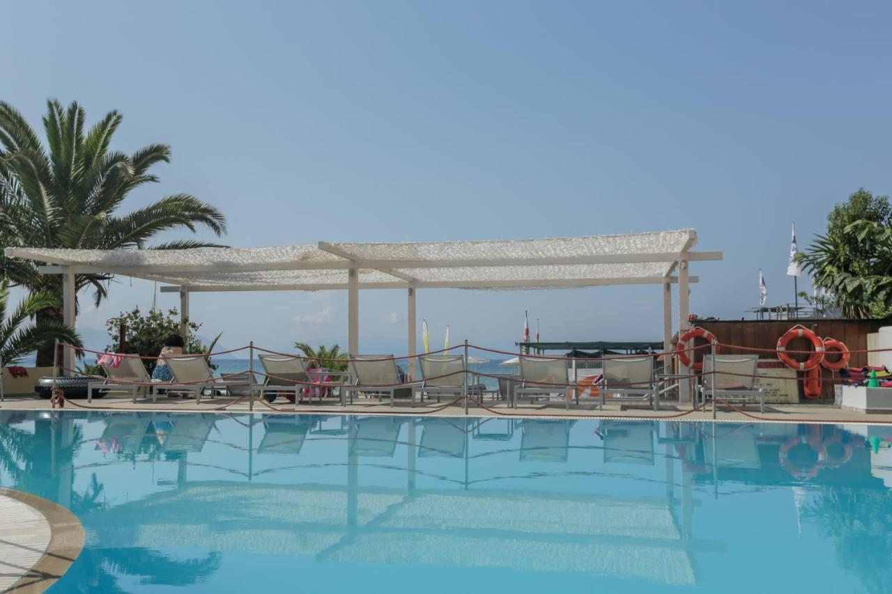 Cosmos Hotel Vaszilikí Kültér fotó